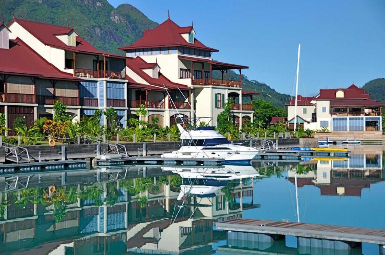 Eden Bleu Hotel